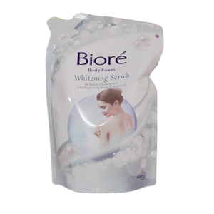 kao-biore-body-foam-reffil-whitening-scrub-pch-450400ml-537253.png